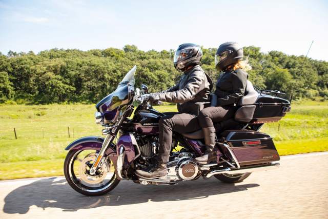 Harley davidson deals 2021 cvo models