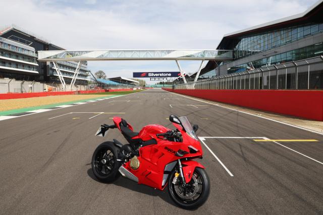 Ducati Panigale V4 at Silverstone. - Ducati Media