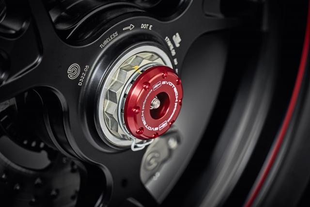 Evotech reveal Panigale V4 parts line-up