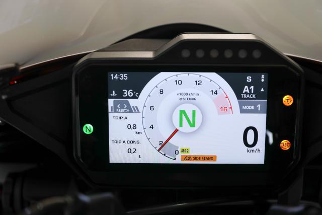 Honda CBR1000RR-R SP review