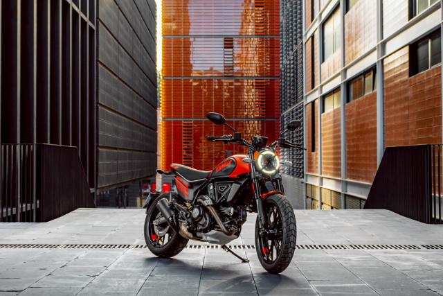 2023 Ducati Scrambler Full Throttle. - Ducati