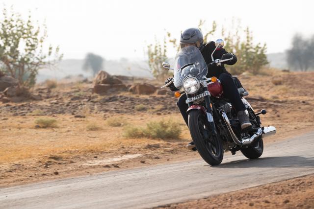 2023 Royal Enfield Super Meteor 650 Review - India launch and tour!