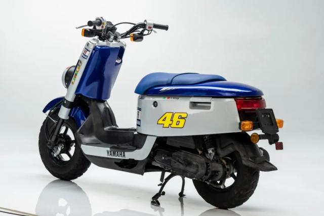 A Yamaha Giggle scooter