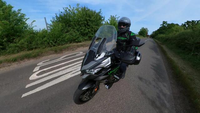 Kawasaki ninja deals versys 1000