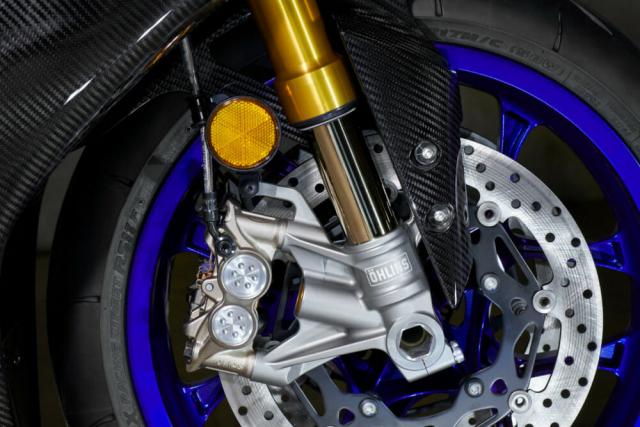 Yamaha YZF-R1M (2019) Review