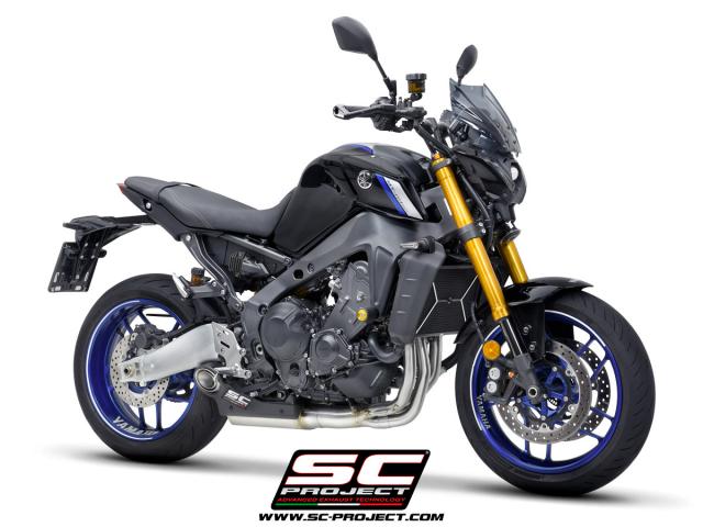 Yamaha MT-09 with SC-Project STR-1 silcencer