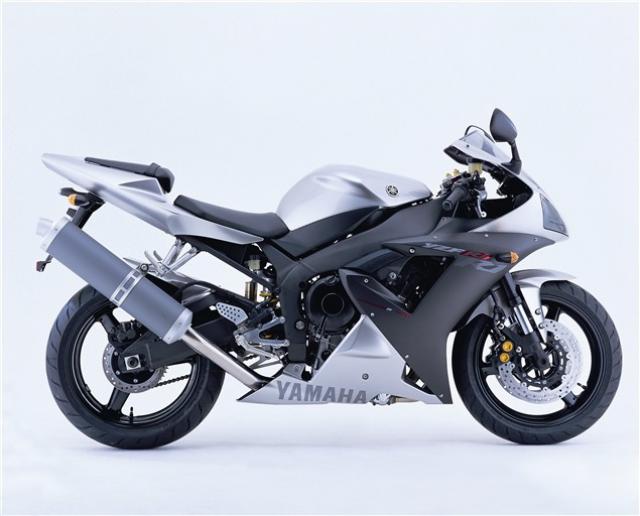 The rise of the 2002 Yamaha YZF-R1 | Visordown