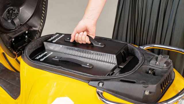 Continental Varta batteries removable electric