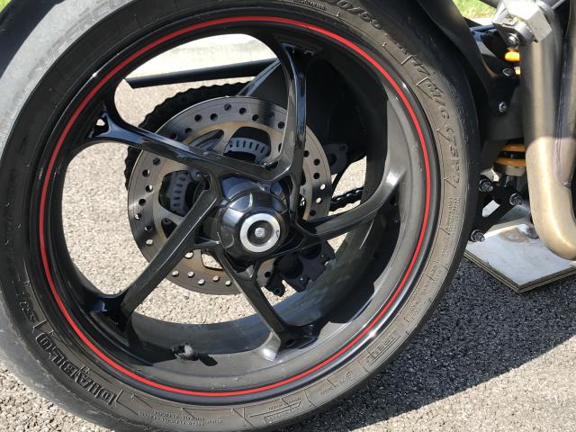 Triumph Speed Triple RS review