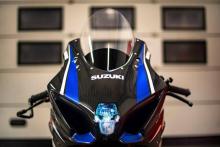 Suzuki Italia GSX-R1000 carbon teaser