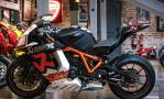 KTM RC8, image credit: the bike specialists