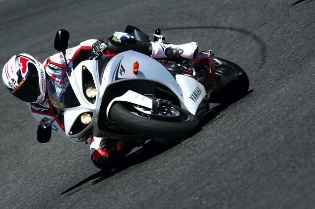 Vehicles Yamaha R1 4k Ultra HD Wallpaper