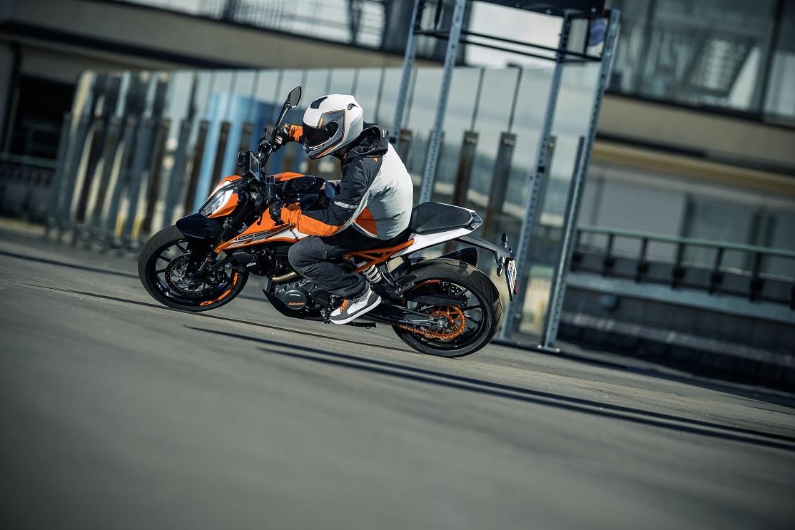 KTM 125 Duke review - first thoughts | Visordown