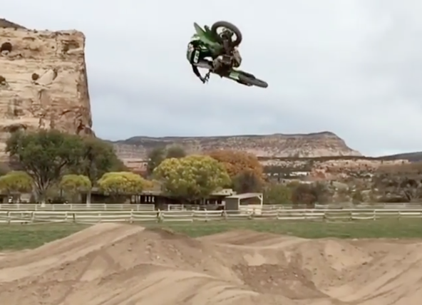 Watch: Eli Tomac's preparation for Supercross LIVE!