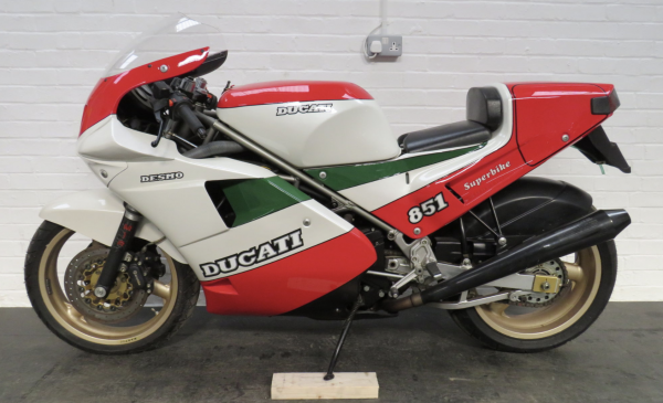 Ducati 851S - side