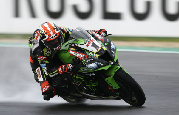 Rea grabs WorldSBK lead with Donington win as Bautista crashes again