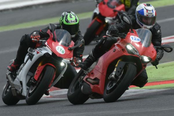 Five essential tips for your first time in a track day fast group