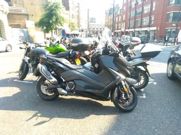 Yamaha TMAX long-term test week five: the only way to get to work