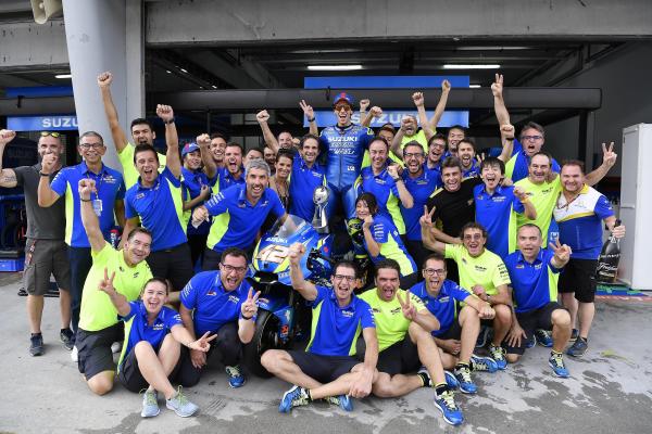 Suzuki: Creating top rider in Rins, Guintoli test work key