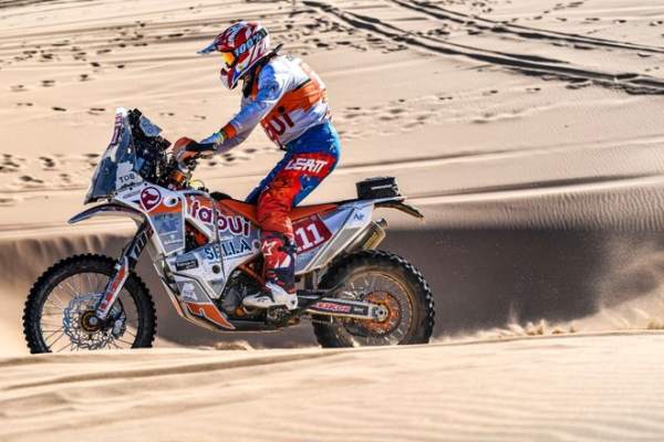 Dakar 2021 gets augmented reality putting fans in the hot-seat