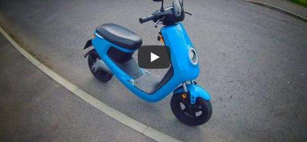 NIU M-Series Smart Electric Scooter Vlog