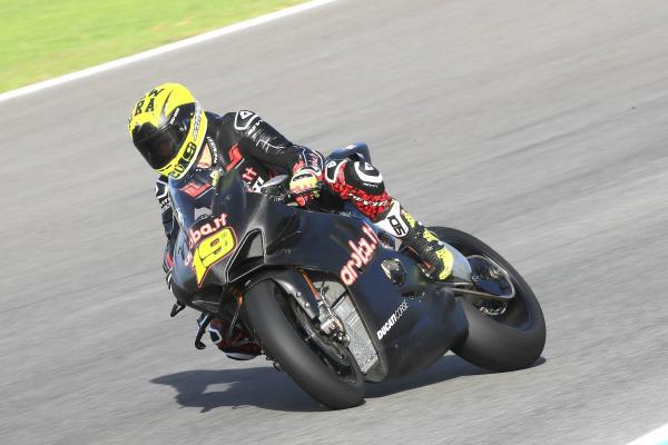 Debutant Bautista riding Ducati World Superbike "like a 250cc"
