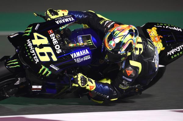 Rossi 'Too slow, not happy', Vinales 'feels good'