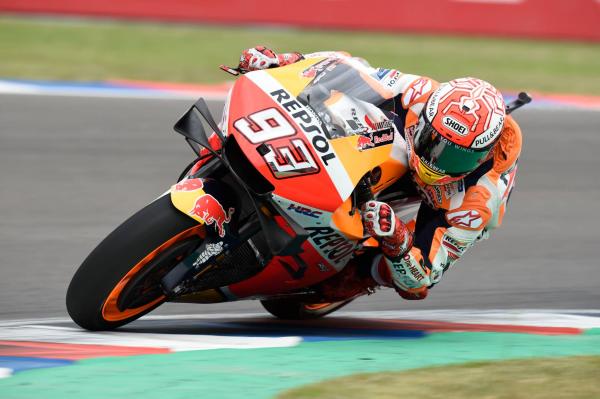 Marquez ups the pace as Dovizioso scrapes into Q2 after crash