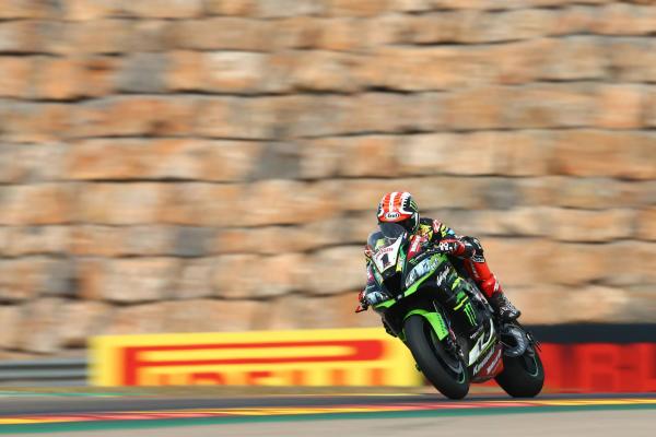 Rea strikes back to lead FP3 from Sykes
