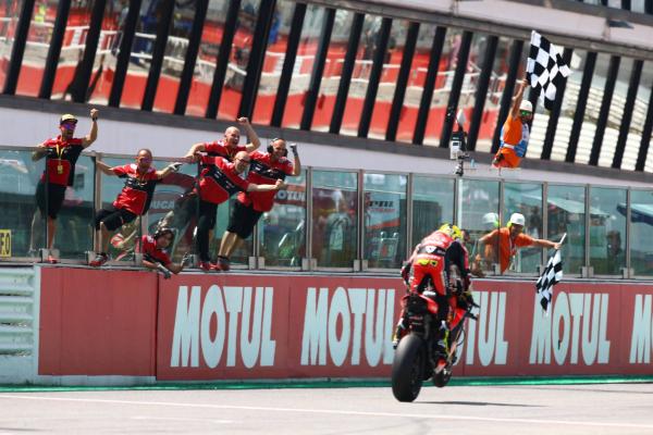 Bautista back to winning ways as Rea recovers from freak crash