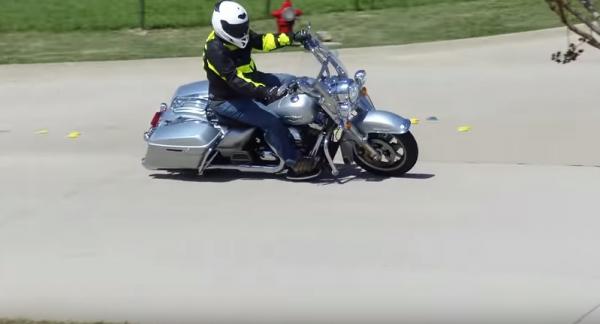 Motorcycle lean