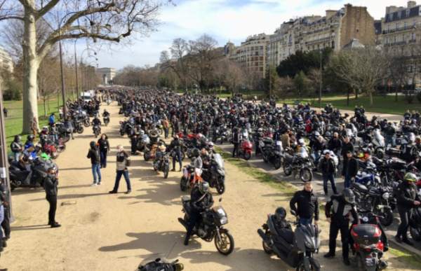 motocycle protest france