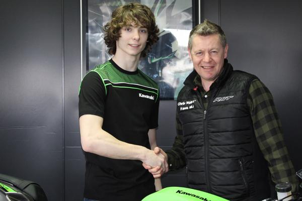 Rory Skinner handed a British Supersport ride with Chris Walker