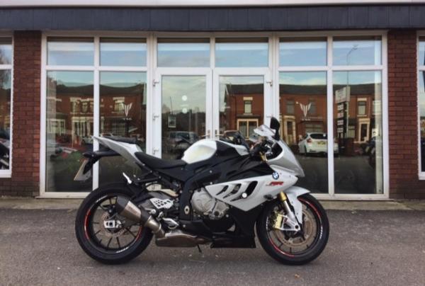 Bike of the day: BMW S1000RR