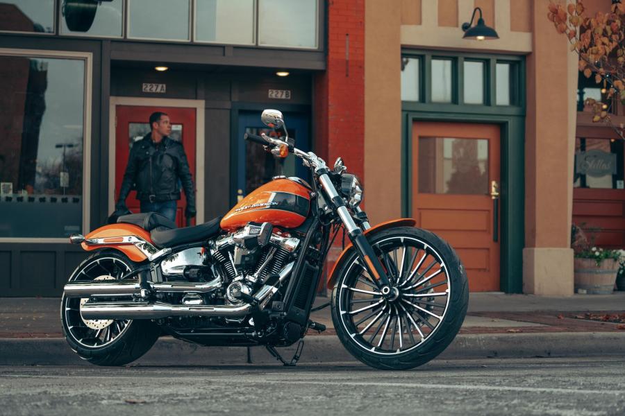 2023 Harley-Davidson Breakout returns, with new styling... | Visordown