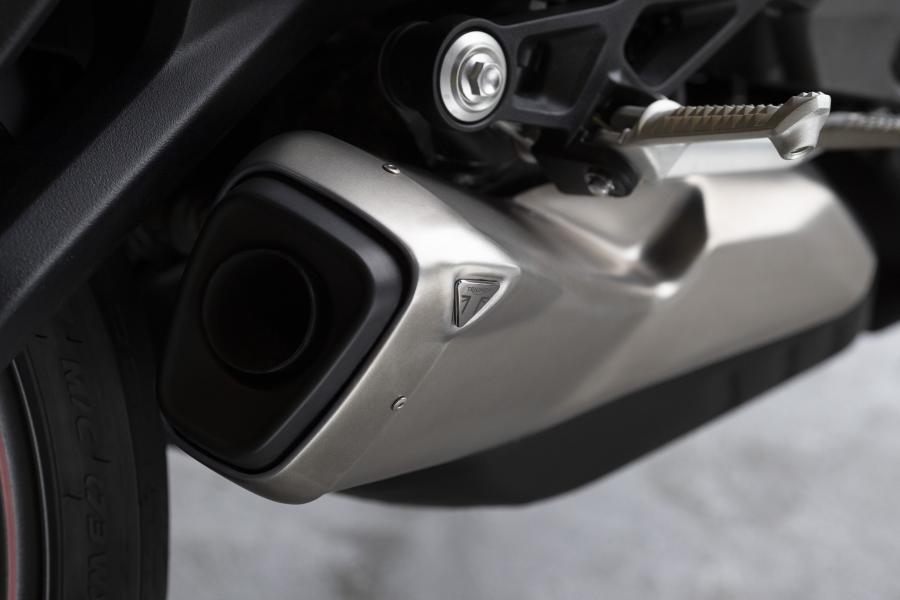 triumph street triple 765 rs 2020 exhaust