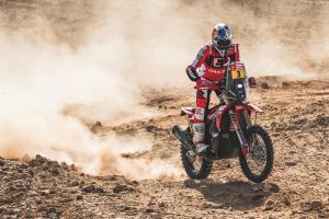 29126_sam-sunderland_Dakar-Rally-2022-Stage6_1419.jpg