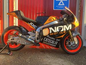 Colin-Edwards-CRT-MotoGP-for-sale