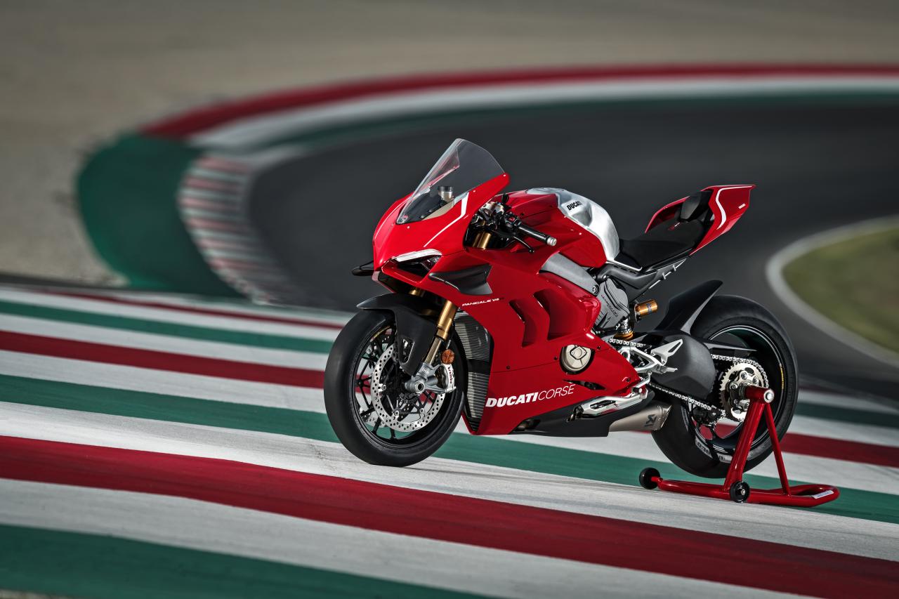 2019 Ducati Panigale V4R Unveiled | Visordown