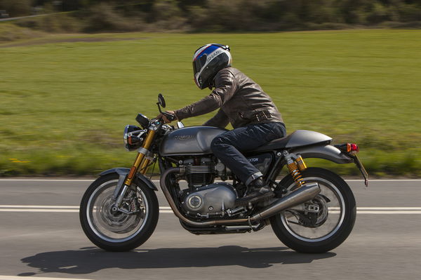 Triumph Thruxton R