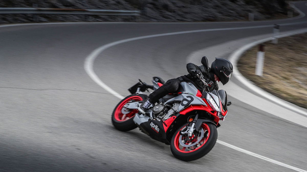 Aprilia Tuono 660
